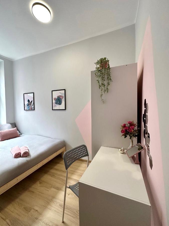 Mmrent Merci Room غدانسك المظهر الخارجي الصورة